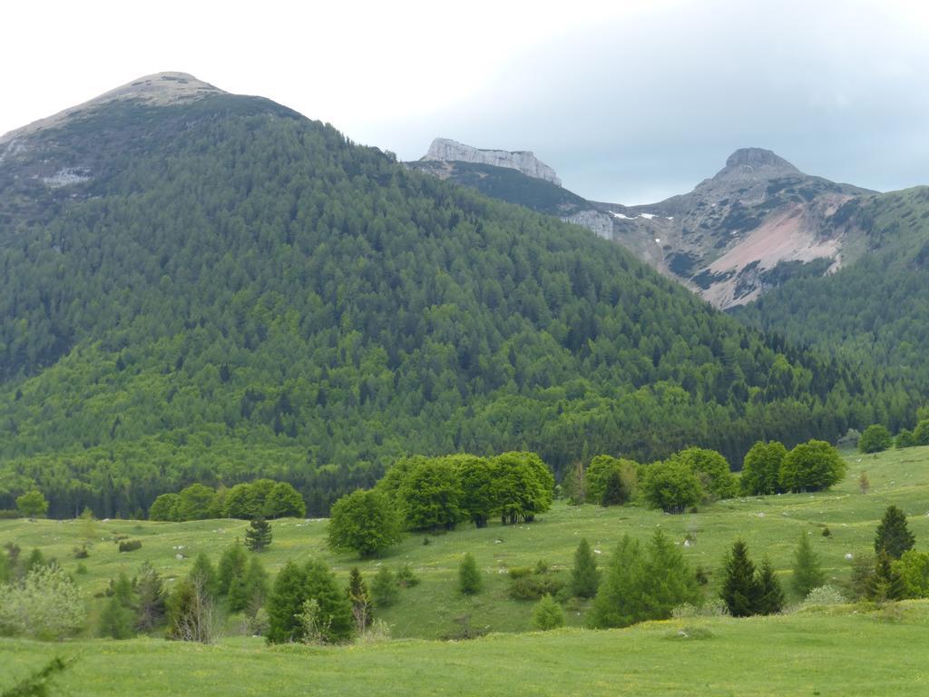 Casa Pederzolli - Villa Lagolo di Calavino Luaran gambar